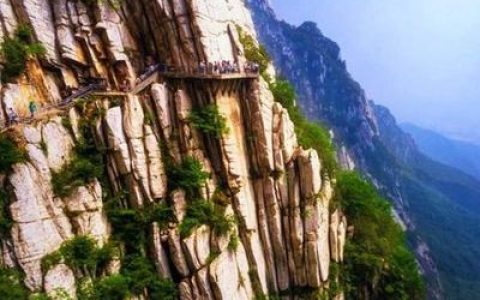中国十大好玩景点排行榜(郑州好玩的景点排行榜)