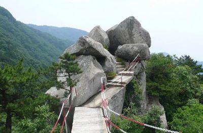 中国十大好玩名山排行榜(湖北十大名山排行榜)插图4