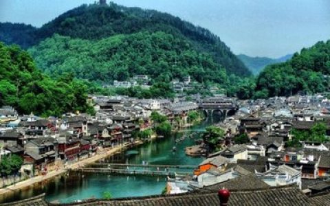 中国小城排行榜(中国50个最美小城)