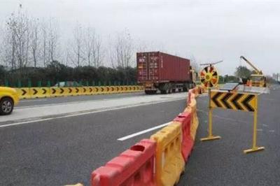 十大违法运输车辆排行榜(危险品运输车辆违法举报)插图