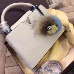 水貂十大名牌排行榜图片(奢侈品女包十大名牌排行榜图片)插图3