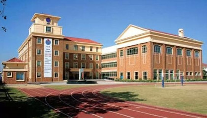 济南十大私立学校排行榜(青岛私立学校排行榜前十名)插图