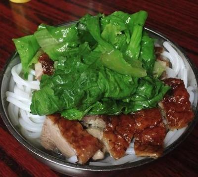 东莞烧鹅十大排行榜(东莞烧鹅濑粉店排行榜前十名)插图