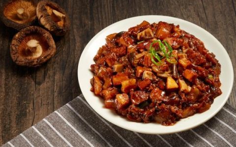 中国菜肴排行榜(中国菜肴介绍 英语)