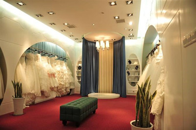 十大婚纱店排行榜(郑州婚纱店排行榜前十品牌)插图