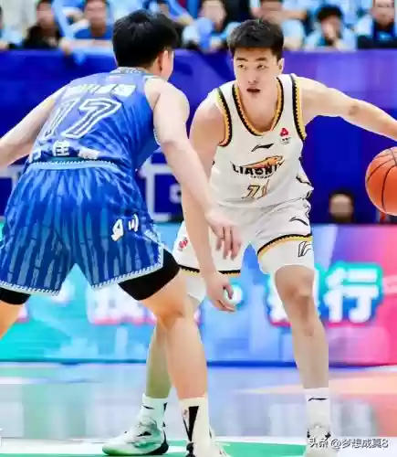 辽宁队总决赛第十轮阵容(辽宁男篮首发阵容)插图3