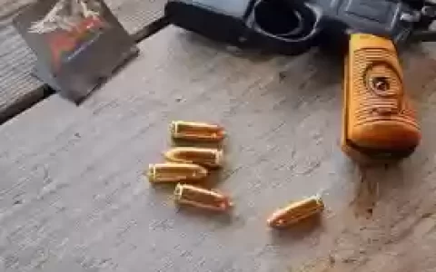 red大武器小武器