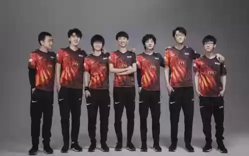 LOLfpx历年阵容插图