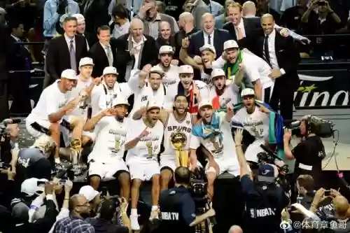 2014马刺阵容插图 2014马刺阵容插图