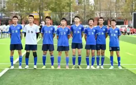 初中生最强的阵容搭配