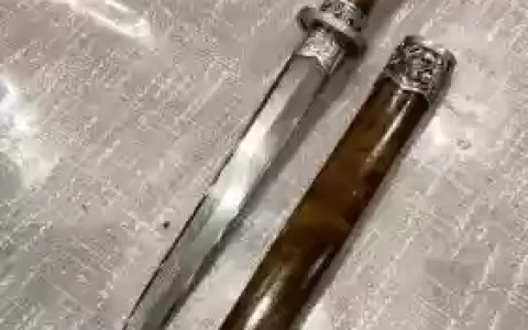 加了仙纹钢的武器