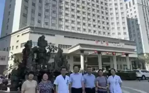 乌鲁木齐阵容医院_1