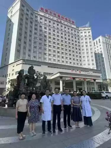 乌鲁木齐阵容医院_1插图