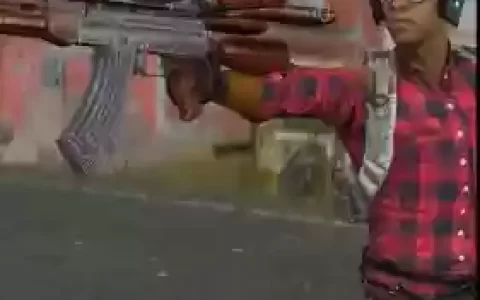 压枪武器
