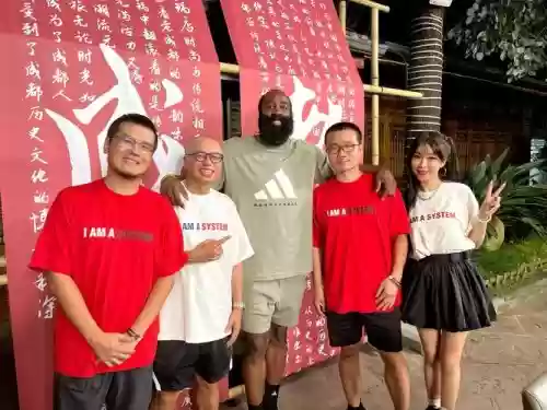 詹姆斯火锅阵容搭配插图1 詹姆斯火锅阵容搭配插图1