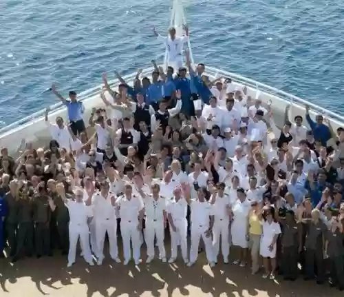 船员图片阵容插图1 船员图片阵容插图1