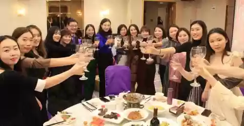 公司年会阵容搭配插图1 公司年会阵容搭配插图1