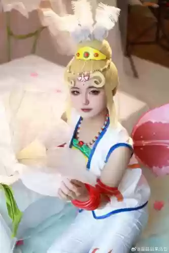 梦幻西游cos玄彩娥，梦幻西游玄彩娥捏脸数据插图1