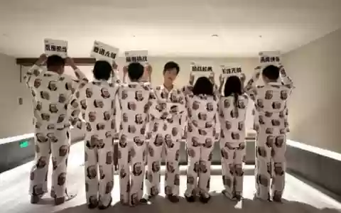 极挑现在阵容搭配，极挑最新一期衣服